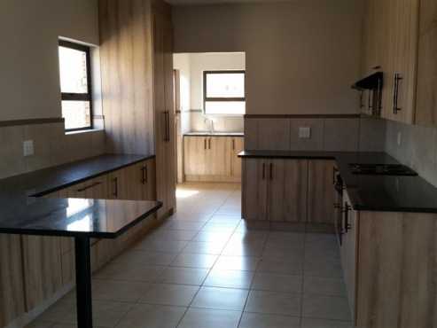 I039m renting out a beautiful 3 bedroom house in Monavoni, Centurion