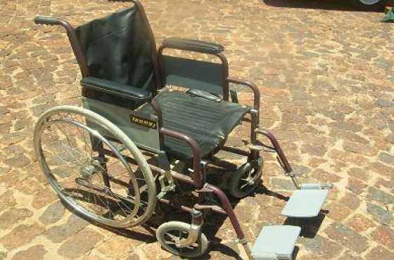 IKOMBI WHEELCHAIR FOR AN ADULT