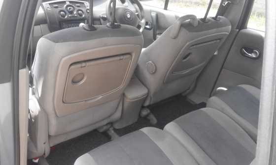 im selling a renault senic 1.9 desiel