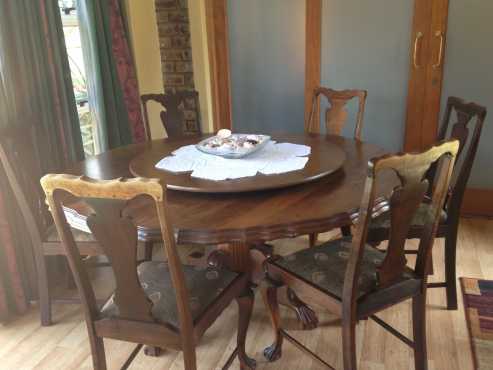 Imbuia Dining Room Set