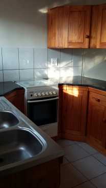 Immediate Rent available -  Beautiful Garden  flat to rent North of Pretoria