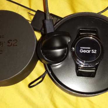 In Box, Brand New Condition Black Samsung Galaxy S2 Classic Watch for sale...