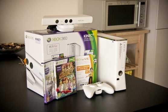 In Box, Like Brandnew Superslimeline Xbox 360 Pearl White Edition with Pearl Kinect amp 5 Kinect games