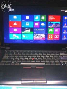 In great condition Lenovo Thinkpad T430 Intel Core i5, 4Gb RAM, 500GB HDD amp Bag Included in sale...