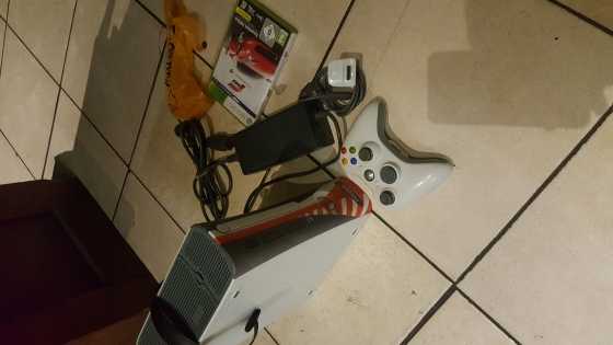 In Great Condition Xbox 360 Forza Motor Sport Limited Edition with 1 Controller amp 1 Original Games..