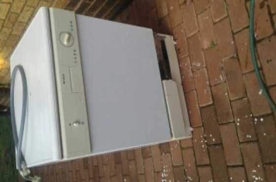 Indesit dishwasher