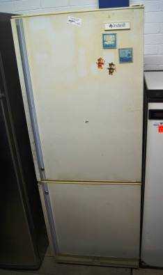 Indesit Fridge S017145E