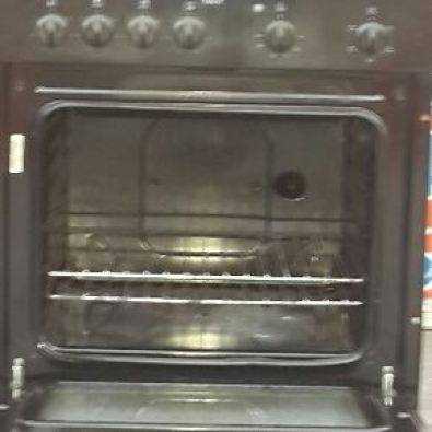 indesit oven and hobb R500 cash .