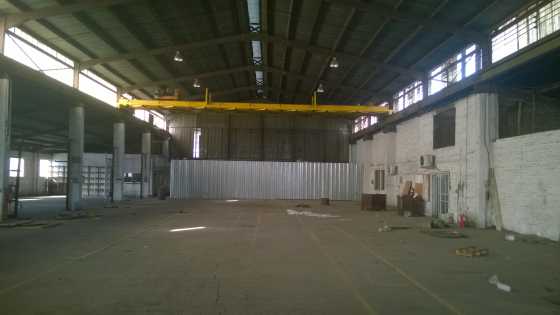 Industrial Building 2500m2 TO LET in Powerville, Vereeniging