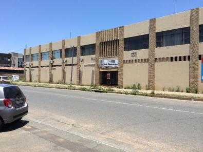 INDUSTRIAL BUILDING FOR SALE IN VILLAGE MAIN JHB