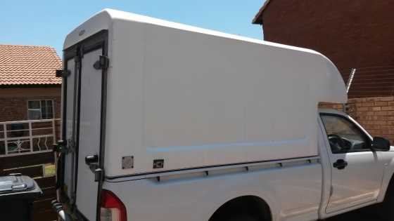 Industrial canopy for LWB bakkie