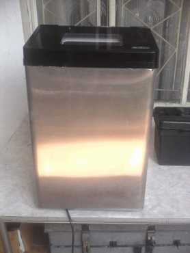 Industrial ice maker 40 kg24