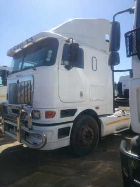 INTERNATIONAL 9800I MODEL TRUCK FOR SALE.