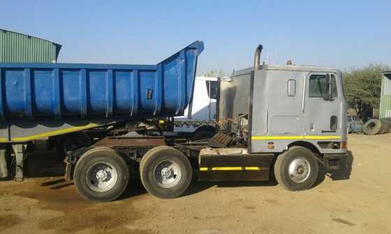 International Eagle Lefthand Drive with trailer