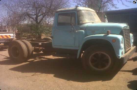 International V8 Truck