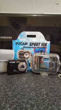 Intova sport 10k waterproof digital camera