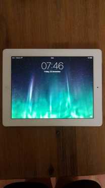 iPad 2 16G in excellent condition