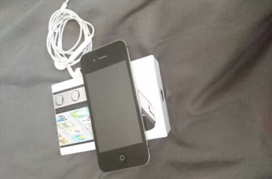 IPhone 4s for sale 16gb internal memory