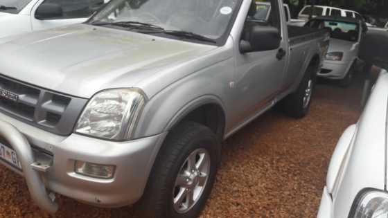 Isuzu 2.0 2004