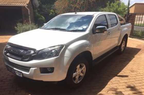Isuzu 2014 KB 300 3.0 Turbo Diesel Automatic 2014