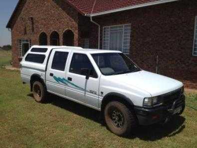 Isuzu 250D double cab