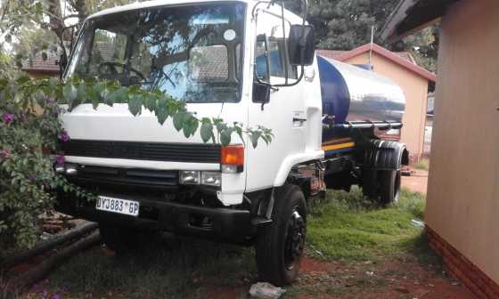 Isuzu  F6500 truck fitted