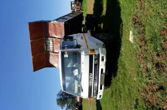 Isuzu F8000 TIPPER 6M3