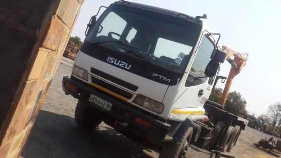 Isuzu FTM 1200 Truck 12 ton vehicle with crane