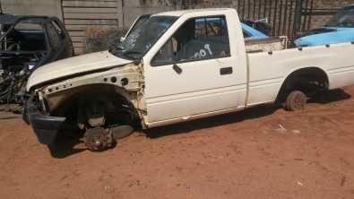 Isuzu K 250 stripping for spares