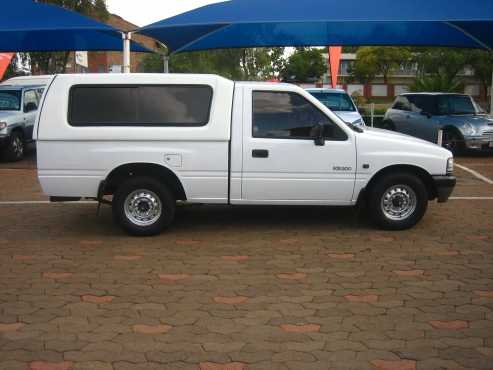 Isuzu KB 200 SWB Petrol LDV