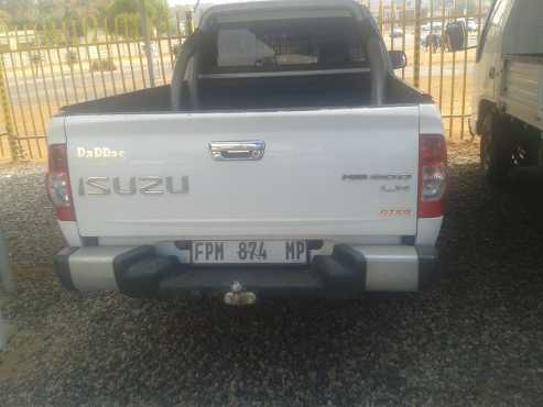 isuzu kb