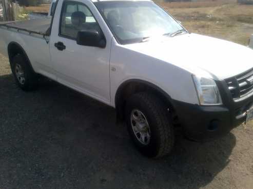 isuzu kb200 petrol