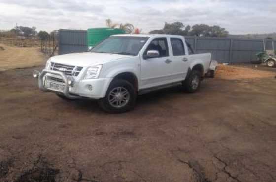 Isuzu KB240i 2013