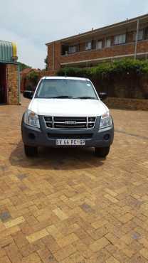 Isuzu KB250D