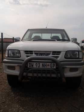 isuzu kb300 tdi lx pu sc