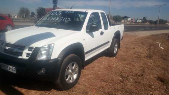 Isuzu king cab for sale in good condition