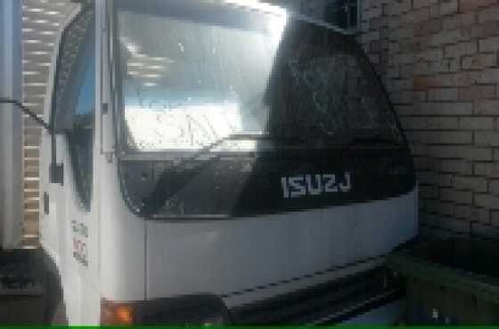 Isuzu NPR 400