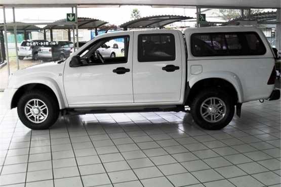 IsuzuKB250DTeqDoubleCabLE2012Model