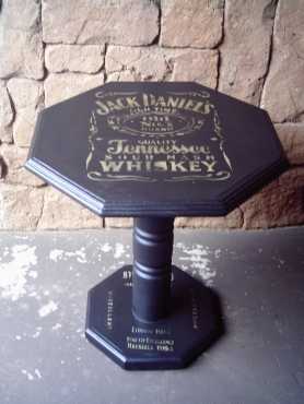 Jack Daniels Gold Drinks Table (660x745)