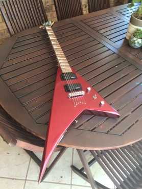 Jackson Guitar JS32T Rhoads Inferno Red Flying V with jackson bag