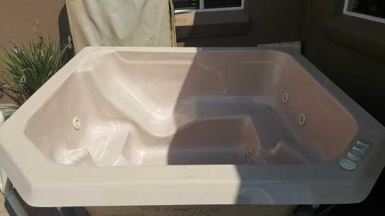 Jacuzzi 6 seater