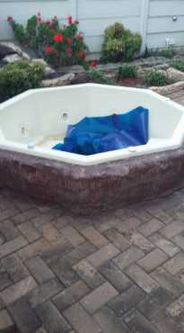 Jacuzzi 6 seater