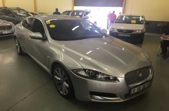 JAGUAR 3.0D LUXURY PREMIUM