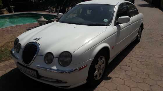 Jaguar s type 2000 3L V6