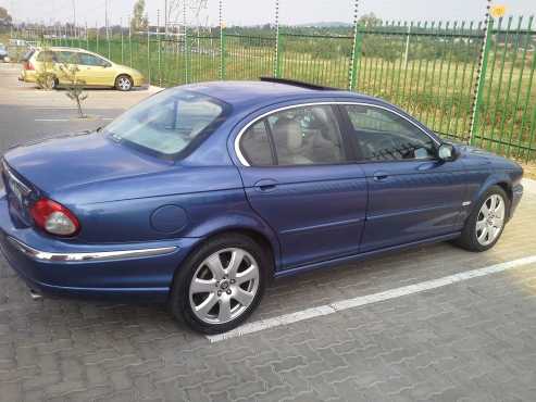 Jaguar X-Type