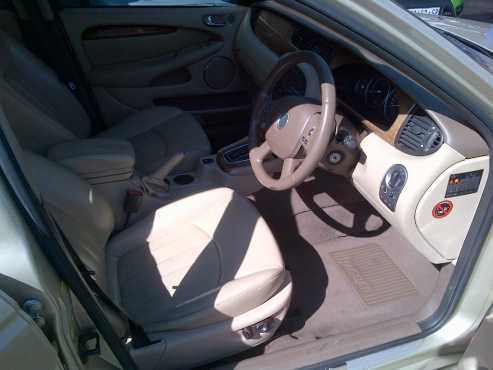 jaguar x type x400 3.0i 2006 200000km r59950-00  automatic  aircon  power streeing  electric windows