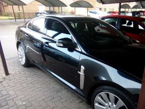 Jaguar XF 4.2