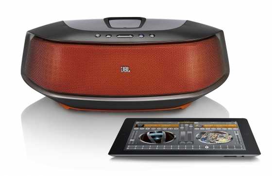 JBL DOCKING STATION  SPEAKER. JBL ONBEAT RUMBLE.