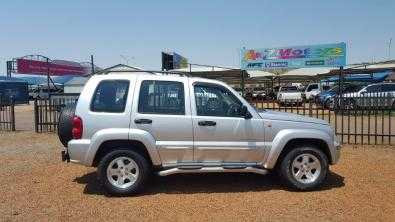 Jeep Cherokee 2.8 CRD Limited 2004