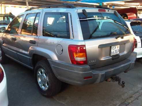 Jeep cherokee lerado 2004